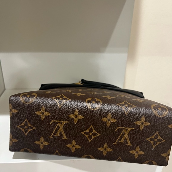 Louis Vuittan Locky BB - Picture 5 of 7